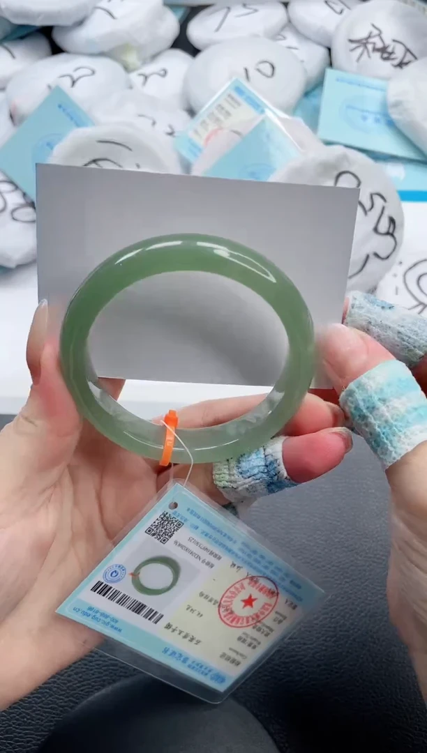 石英质玉手镯未镶嵌4V193-57