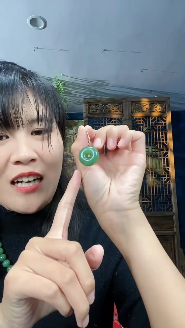 吊坠(不含链)未镶嵌和田玉粉青平安扣