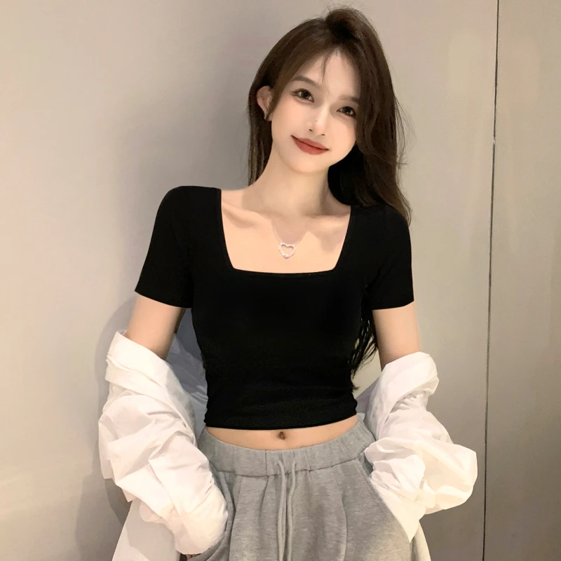 黑色方领短款t恤女夏季新款修身95棉短袖高档漂亮高腰显瘦上衣潮