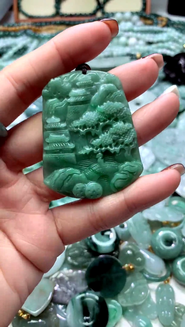 吊坠(不含链)未镶嵌翡翠1