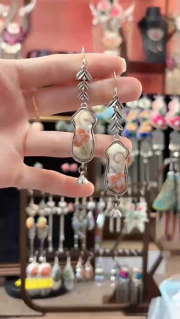 织绣 云织谣民族风精美饰品   137