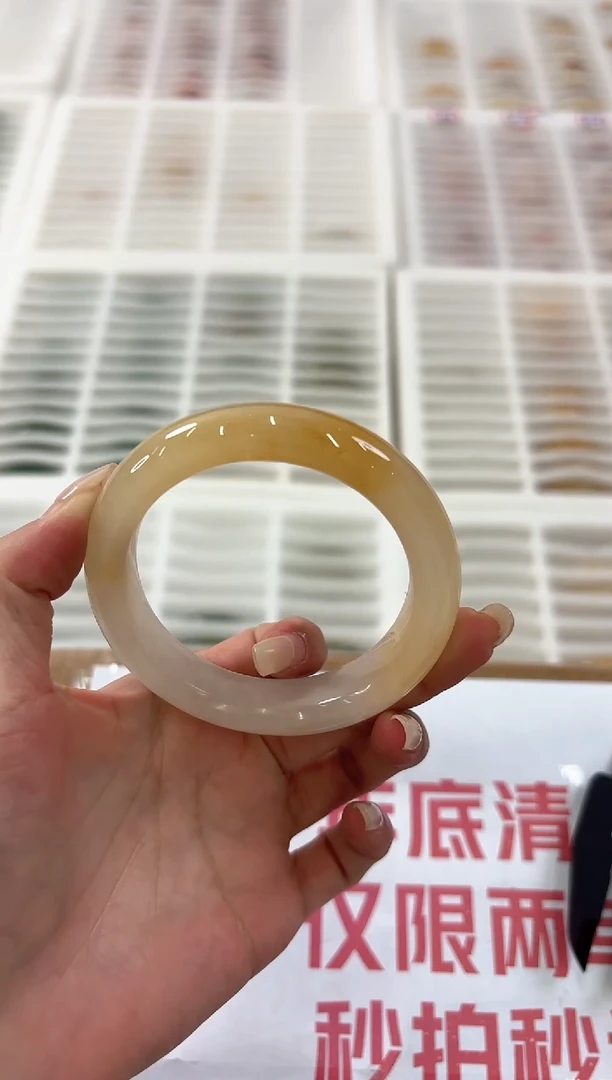 未镶嵌手镯石英质玉77-56HU