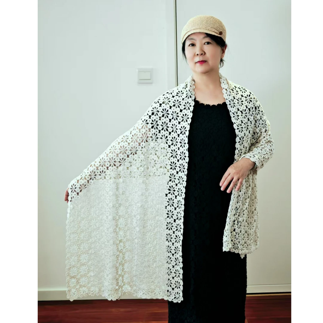 九色鹿珠片蕾丝钩织梅花一线连披肩材料包 非成品