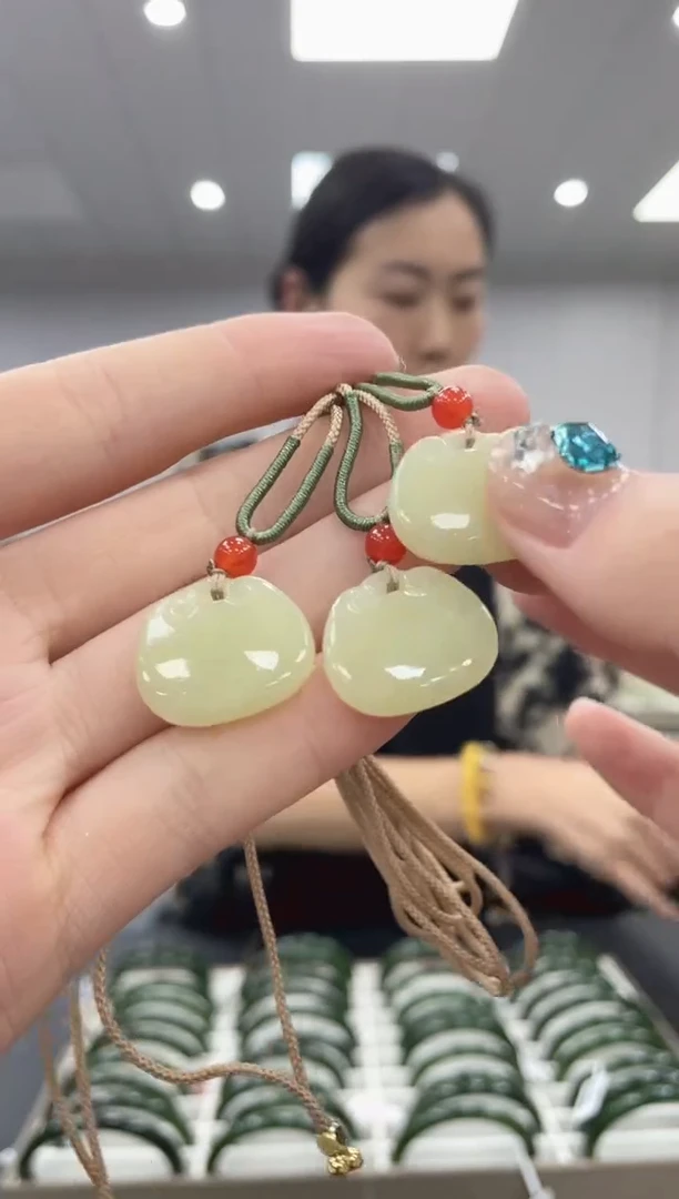 【闪购商品】和田玉吊坠未镶嵌多样性拍一发一