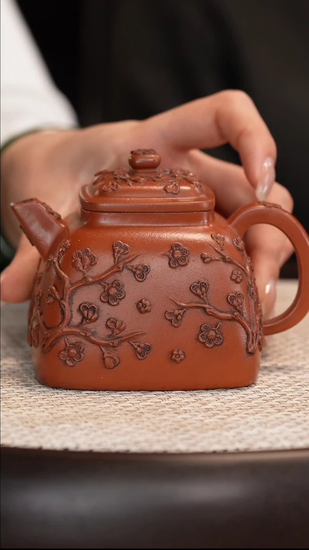 茶壶紫砂【顾顺芝】老朱泥四方坦然    280CC