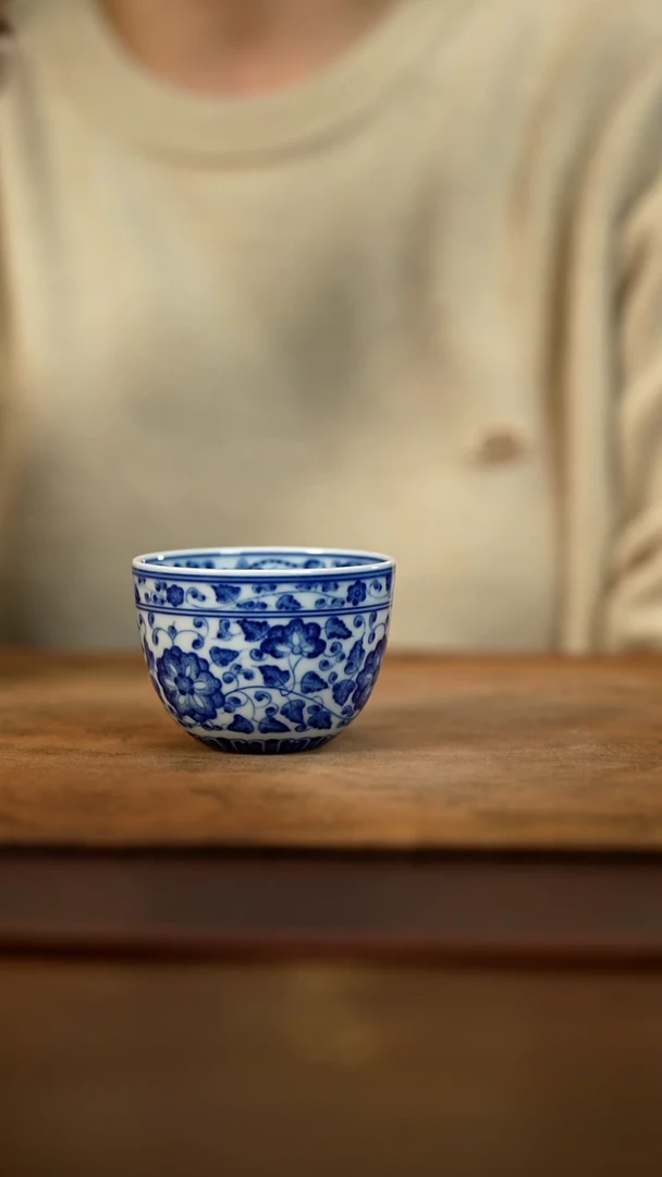 【闪购商品】青花点工缠枝莲杯