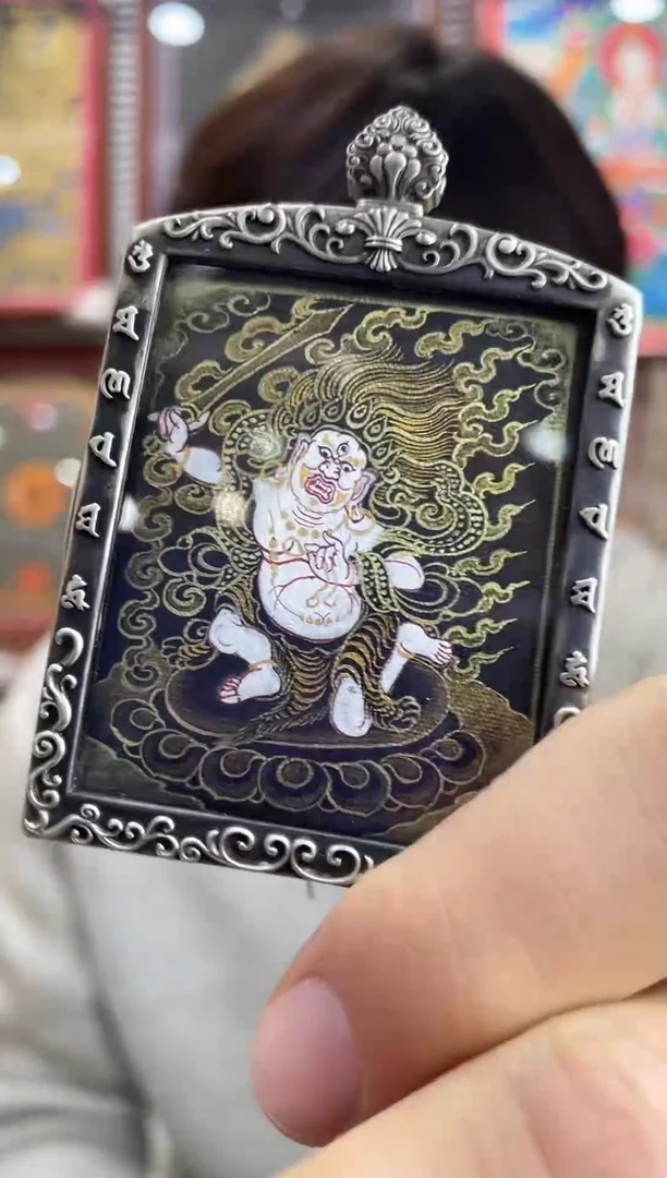 吊坠纯手绘唐卡（非质量问题 不退不换）白不动