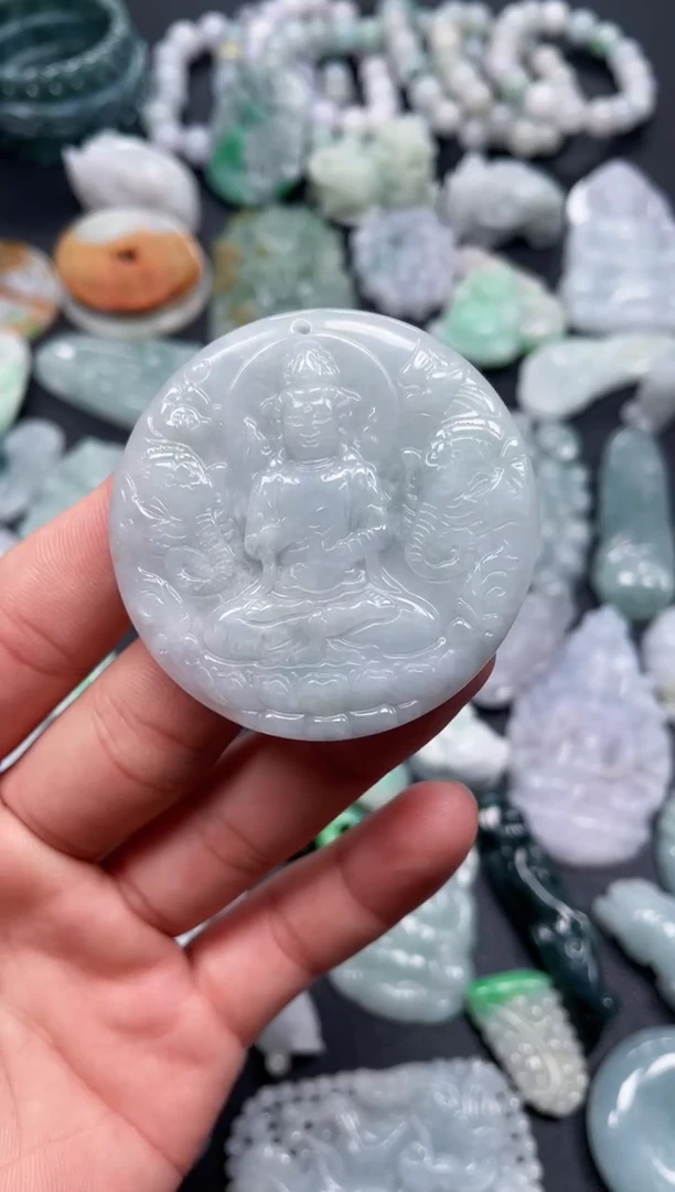 翡翠未镶嵌颈饰天然翡翠a货