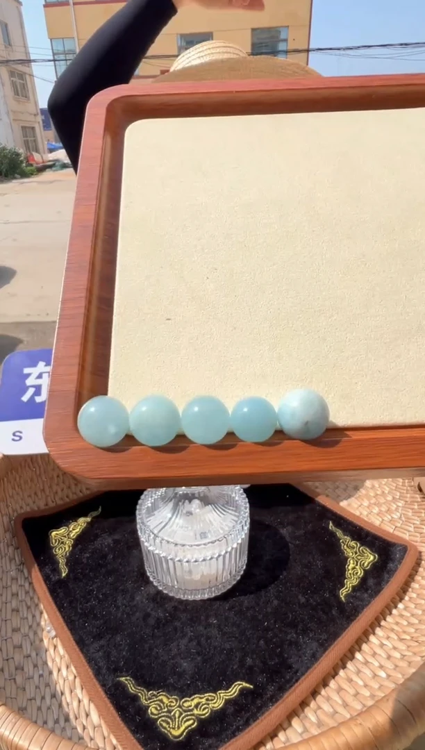 水晶手链未镶嵌天然海蓝宝多样性发一10mm