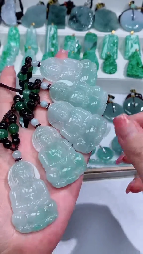 翡翠未镶嵌颈饰吊坠团购多样性发一件