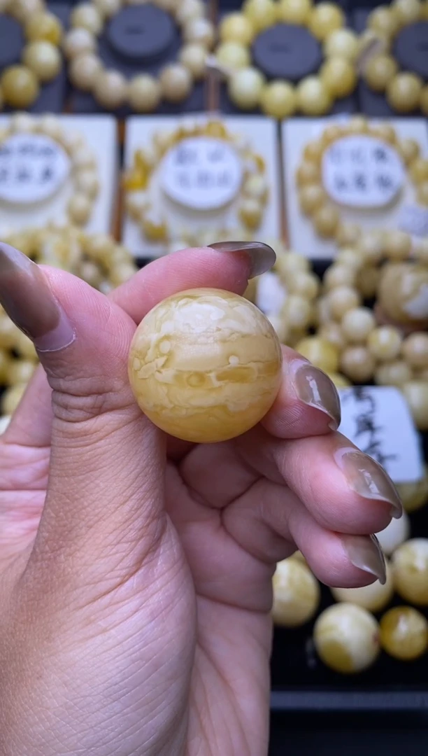 裸石琥珀未镶嵌大小姐珠宝47