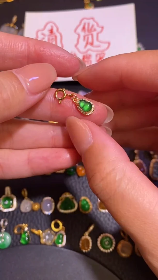 颈饰银S925镶嵌翡翠a货翡翠