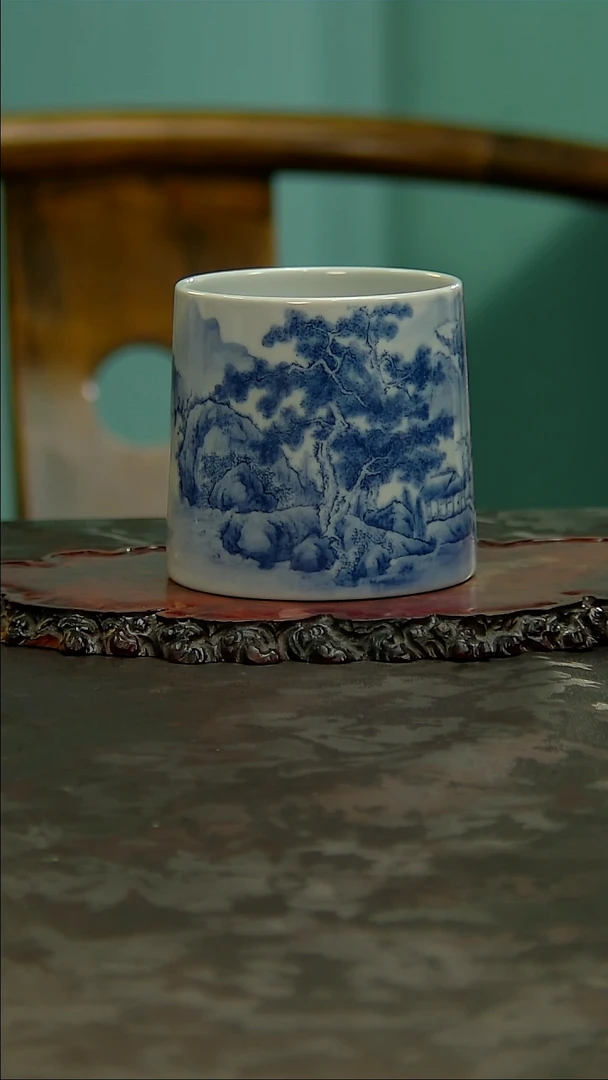 【闪购商品】青花手绘山水主人杯