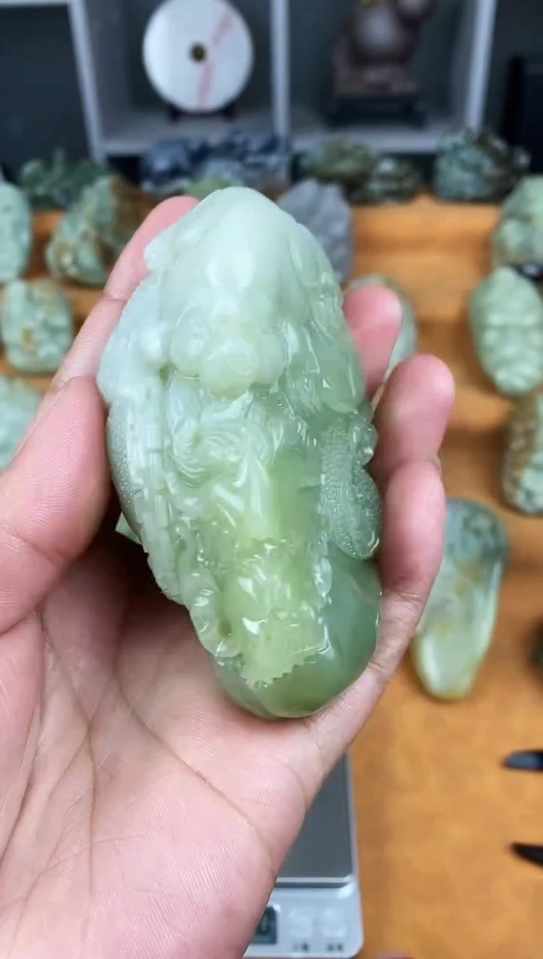 未镶嵌和田玉把件1