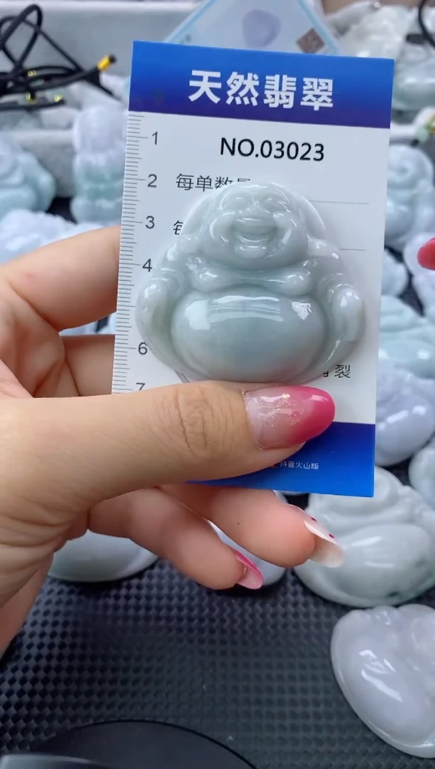 翡翠未镶嵌颈饰缅甸A货翡翠03023