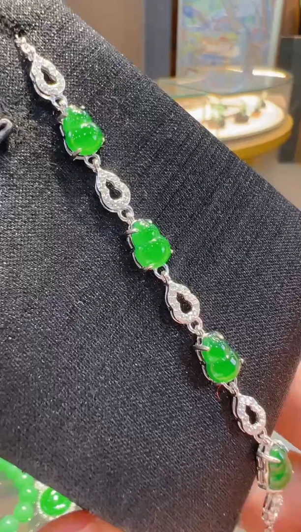 银S925镶嵌手链翡翠多样性发其一