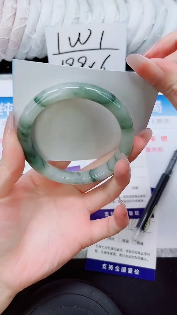 石英质玉手镯未镶嵌A191-59/60/61