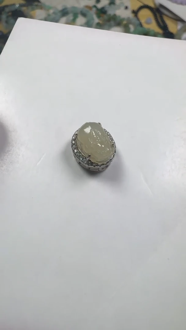 翡翠未镶嵌颈饰【闪购商品】 天然翡翠