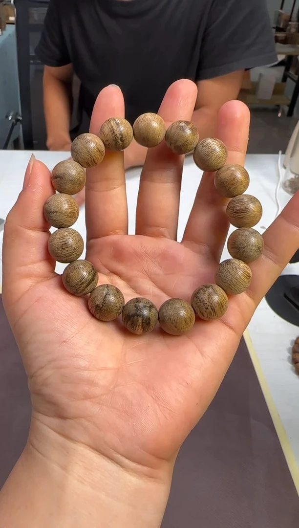 手串沉香柬埔寨菩萨棋天然野沉香圆珠13mm16g