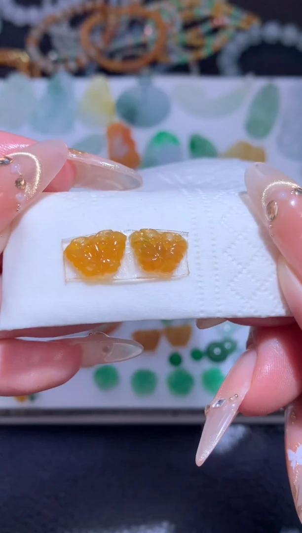未镶嵌定制翡翠蝴蝶