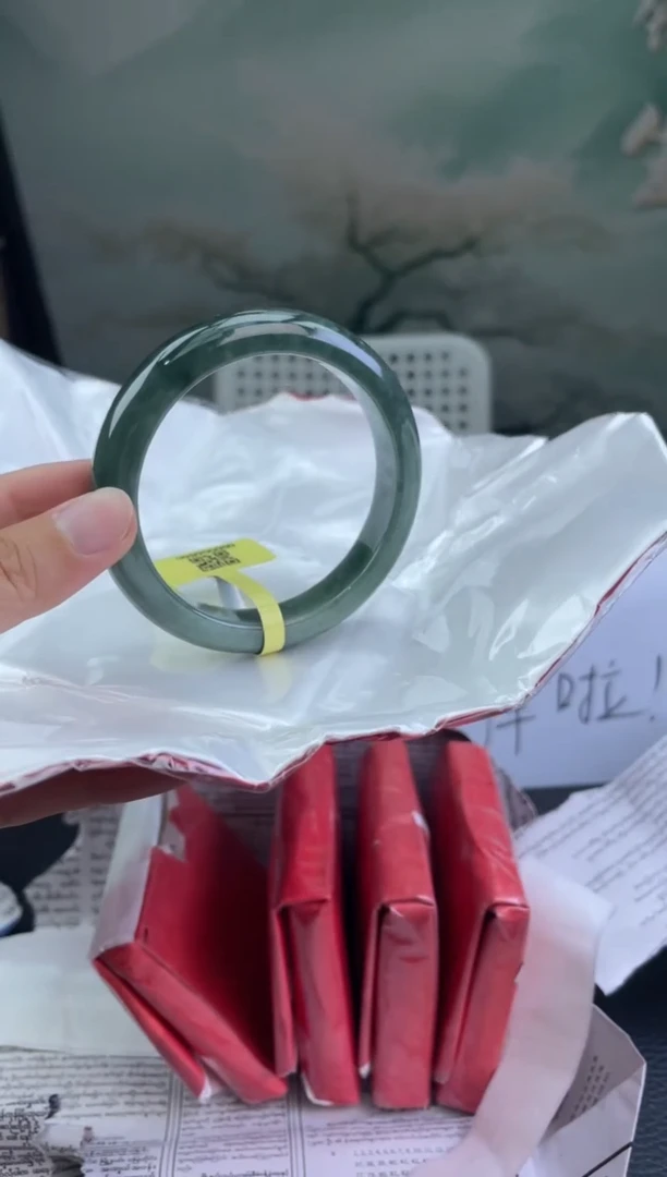 翡翠手镯未镶嵌19翡翠手镯