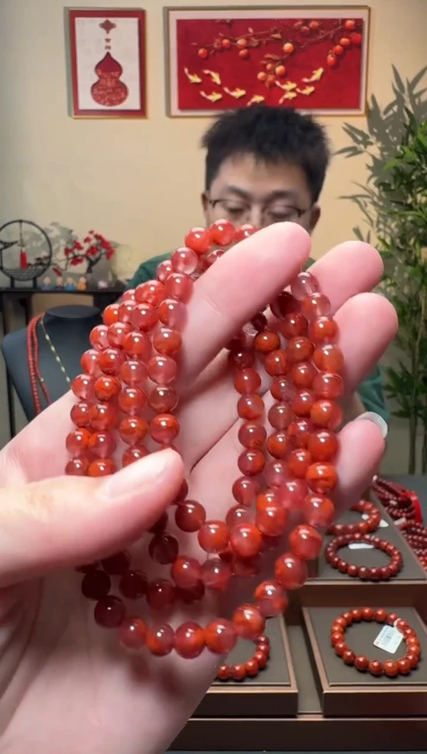 南红玛瑙手链未镶嵌一条约6mm 多样性发货