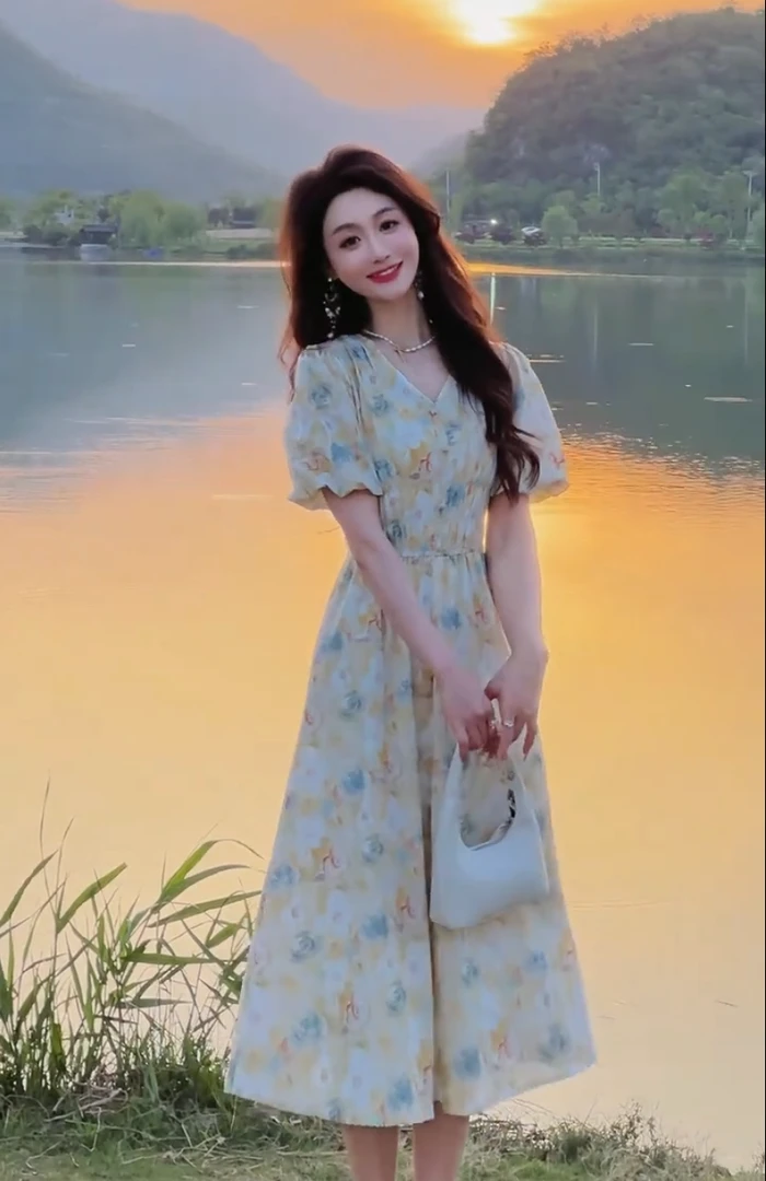 【莫奈花园】苏醒的乐园2025夏季新款气质连衣裙轻奢高级感SXL25142
