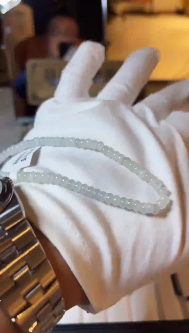 散珠翡翠翡翠手串卡5+