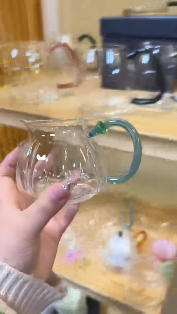 【闪购商品】青玉连军公道杯啊