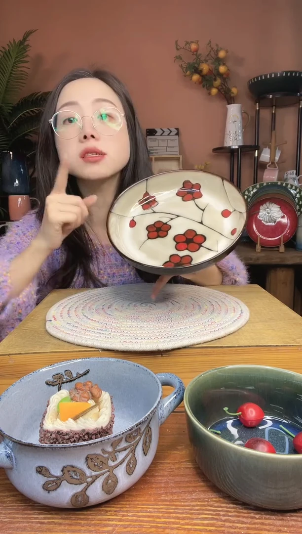 陶瓷8英寸手绘梅花深盘 微瑕疵