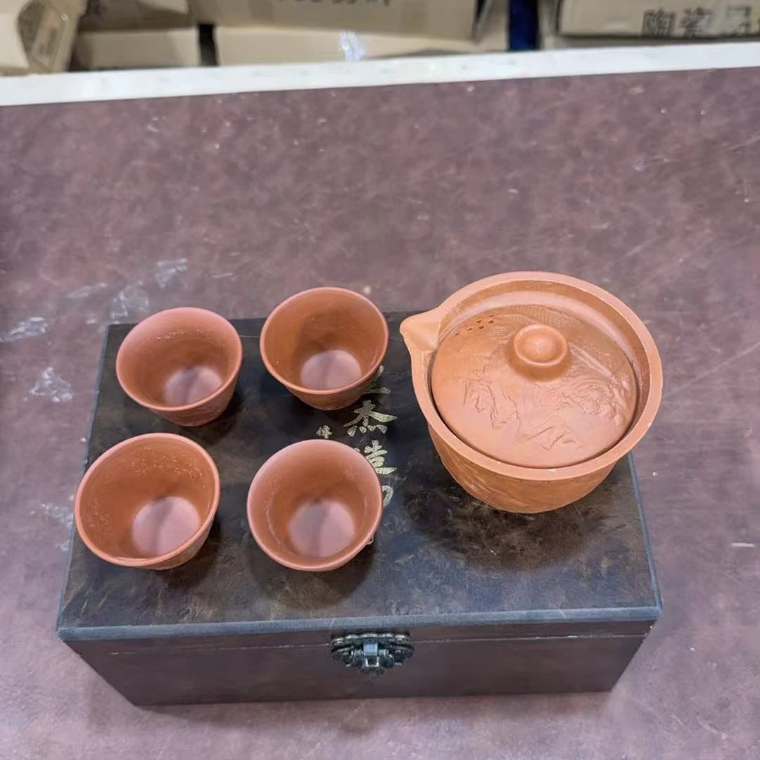 【闪购商品】万里长城浮雕一壶四杯（无礼盒）