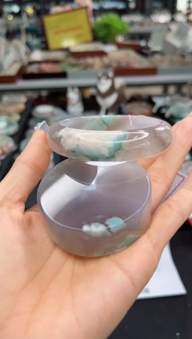 【闪购商品】石英质玉手镯未镶嵌57圈口（赠品镯心）S9376