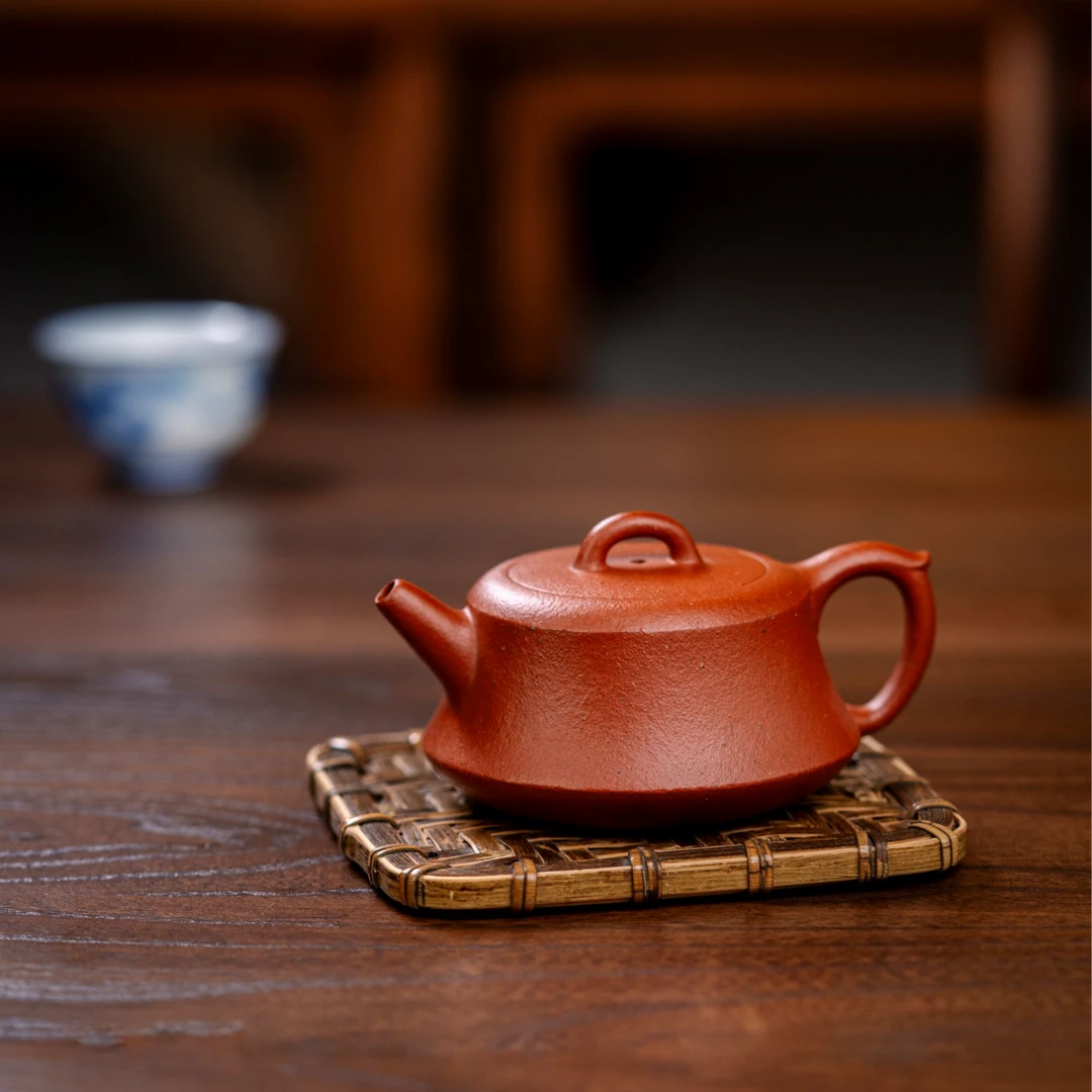 树见造物×尧日辰光丨《柱础》 龙山野山红泥130cc 紫砂壶