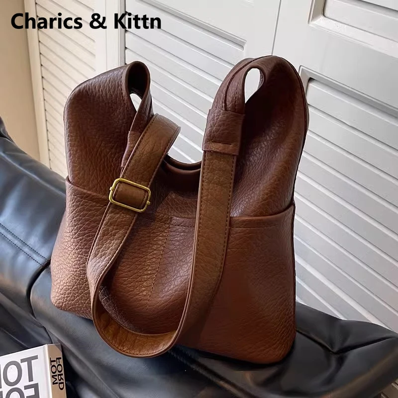 Charics&Kittn包包女士2025新款单肩大容量水桶包斜挎真皮子母包