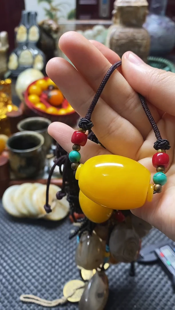 蜜蜡颈饰未镶嵌1个