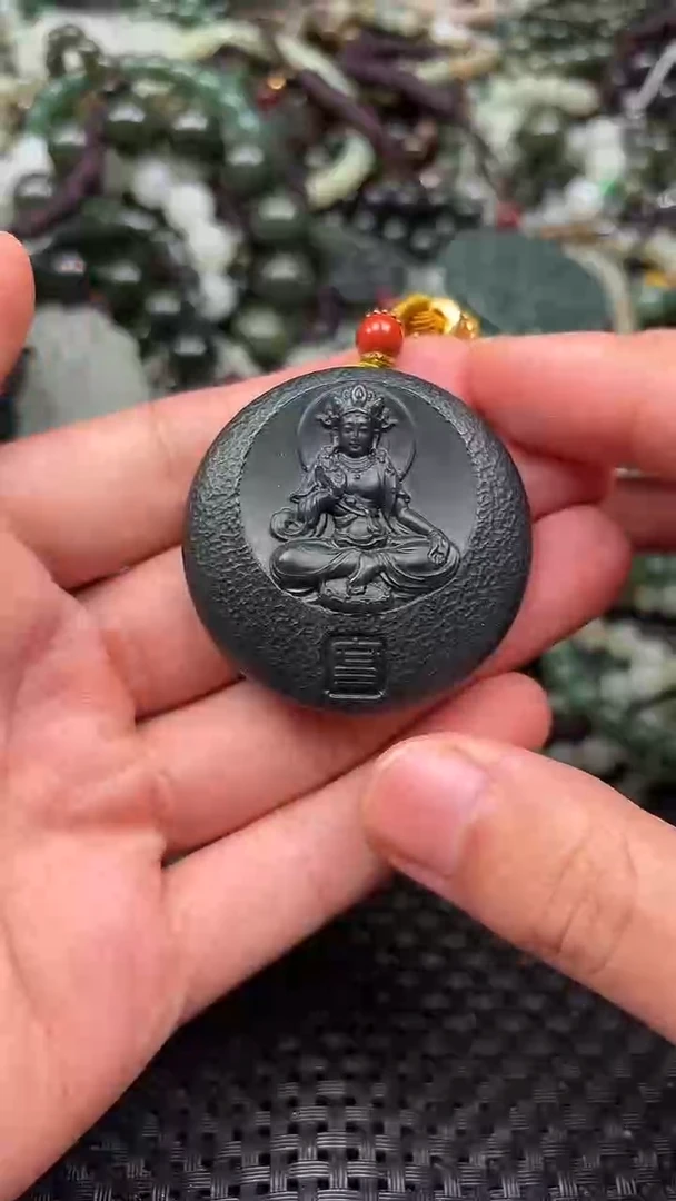 颈饰未镶嵌和田玉1