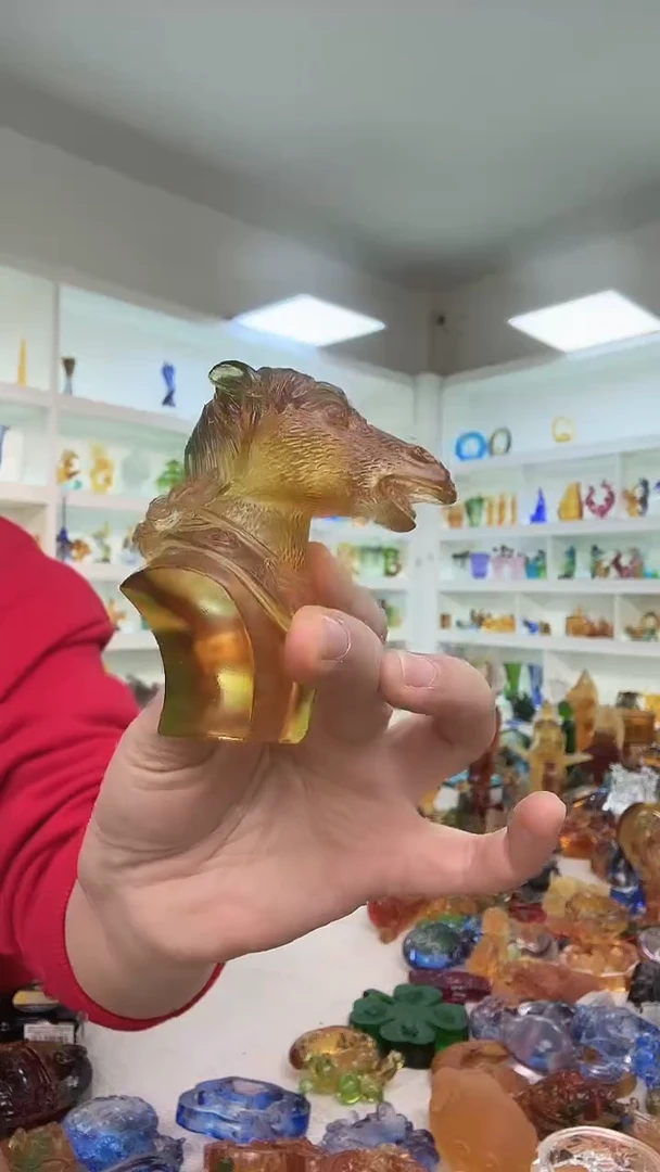 琉璃马首少量现货
