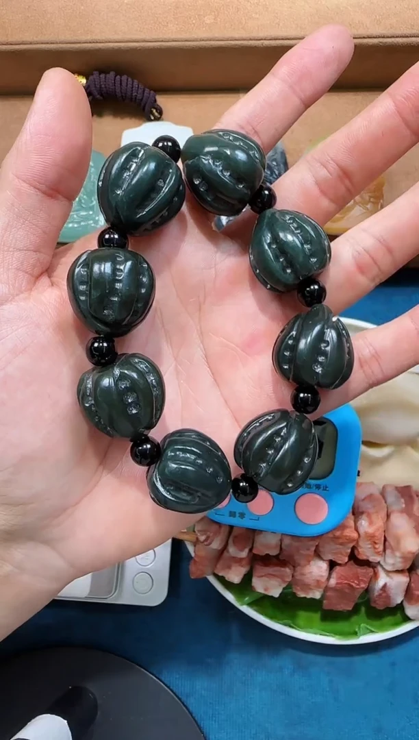颈饰未镶嵌和田玉小*囍手串