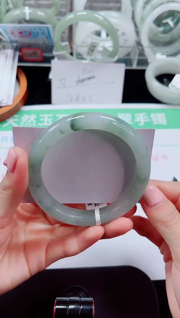 未镶嵌手镯石英质玉18-60/61