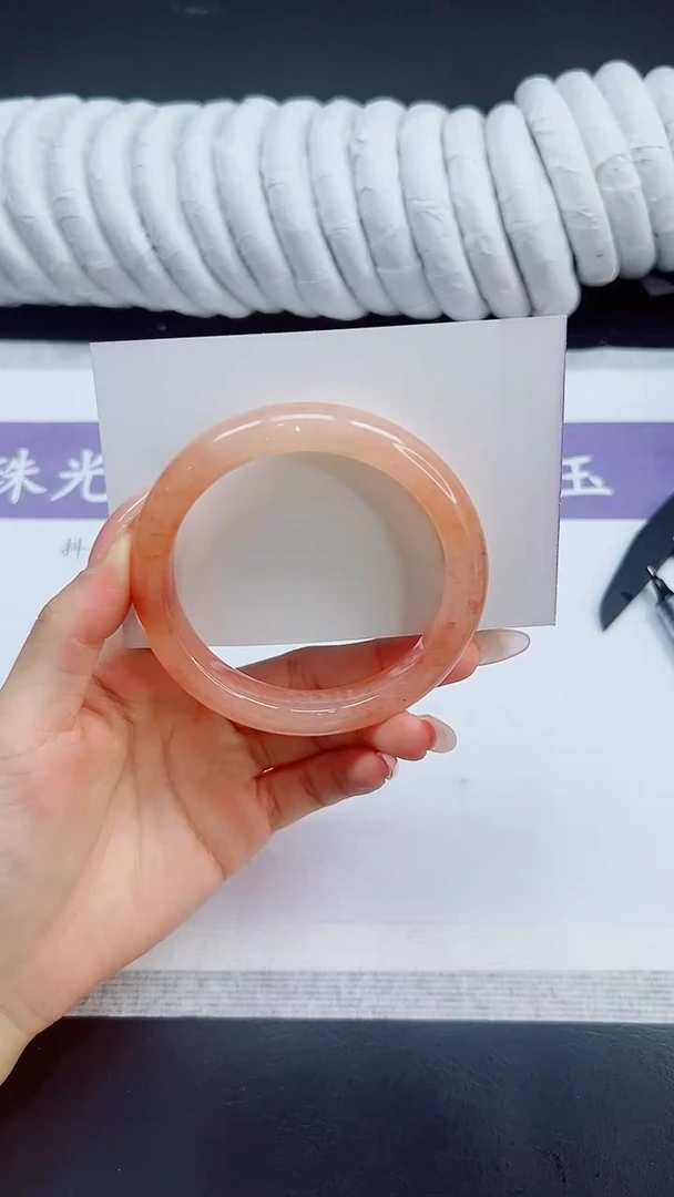 未镶嵌手镯石英质玉138/59.7HSY