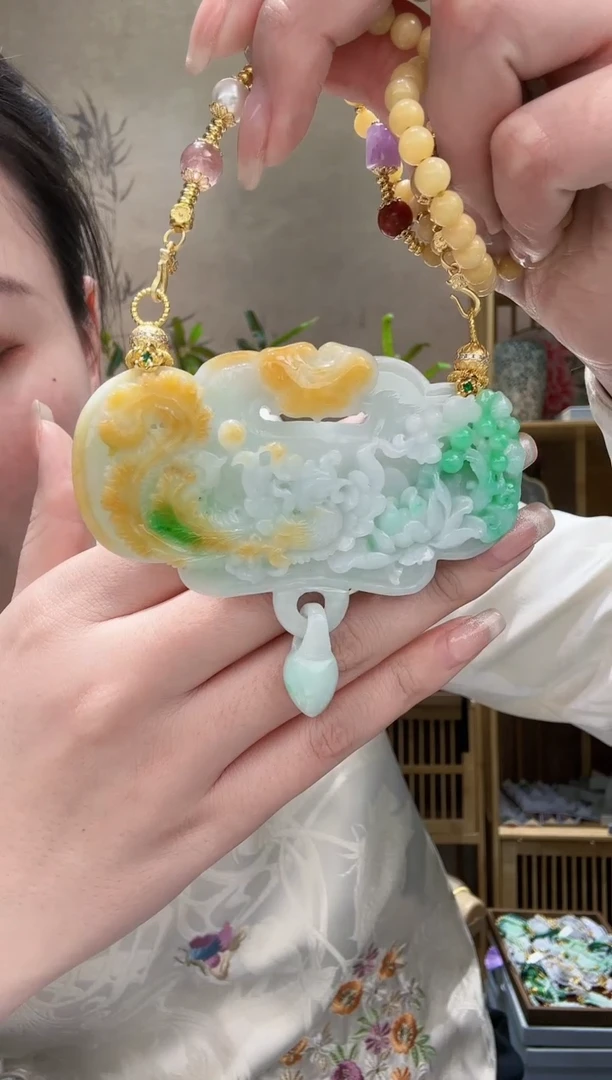 【闪购商品】翡翠耳饰未镶嵌吊坠