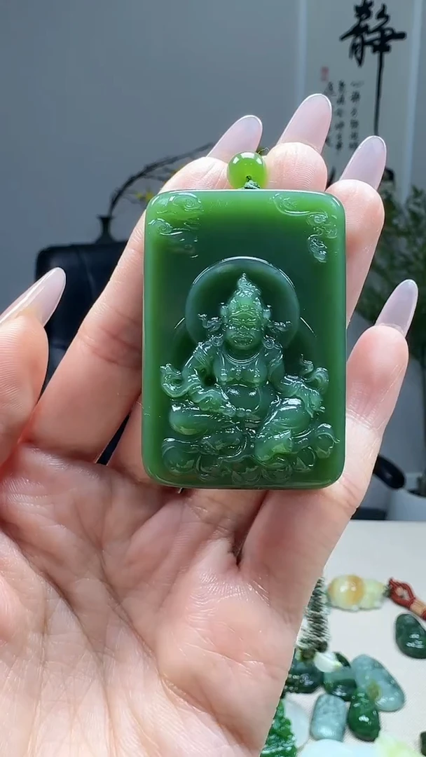 未镶嵌和田玉挂件1