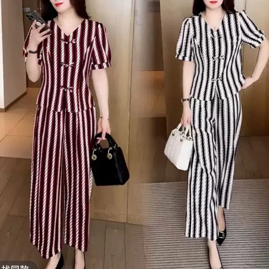 2025夏季新款竖条纹显瘦洋气套装