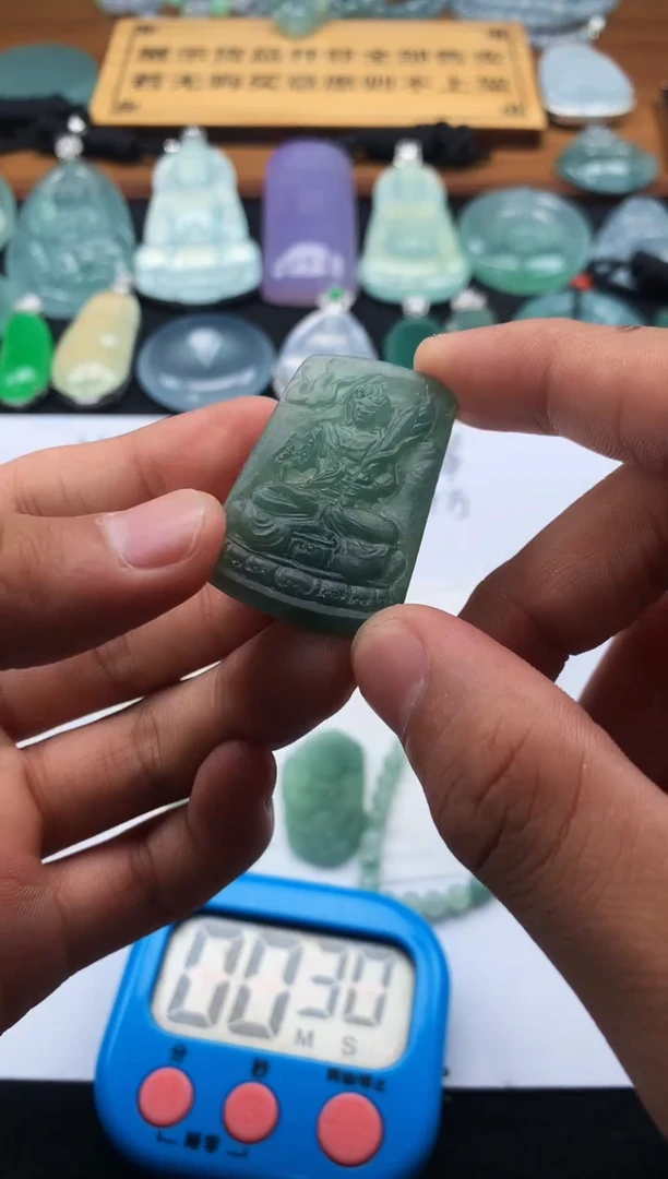 定制翡翠未镶嵌郑****?4063毛货不退不换