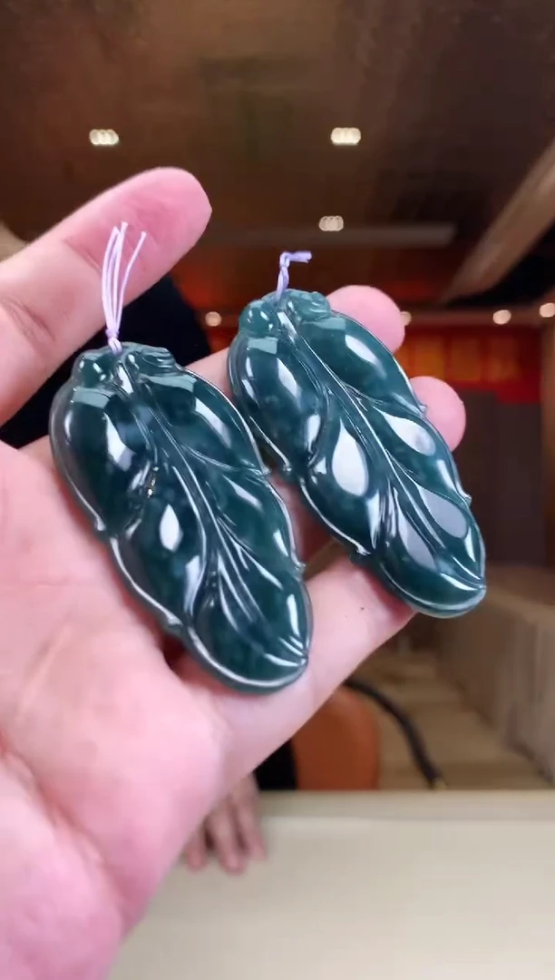 【闪购商品】定制翡翠未镶嵌多样性发货（只发一件) *d30