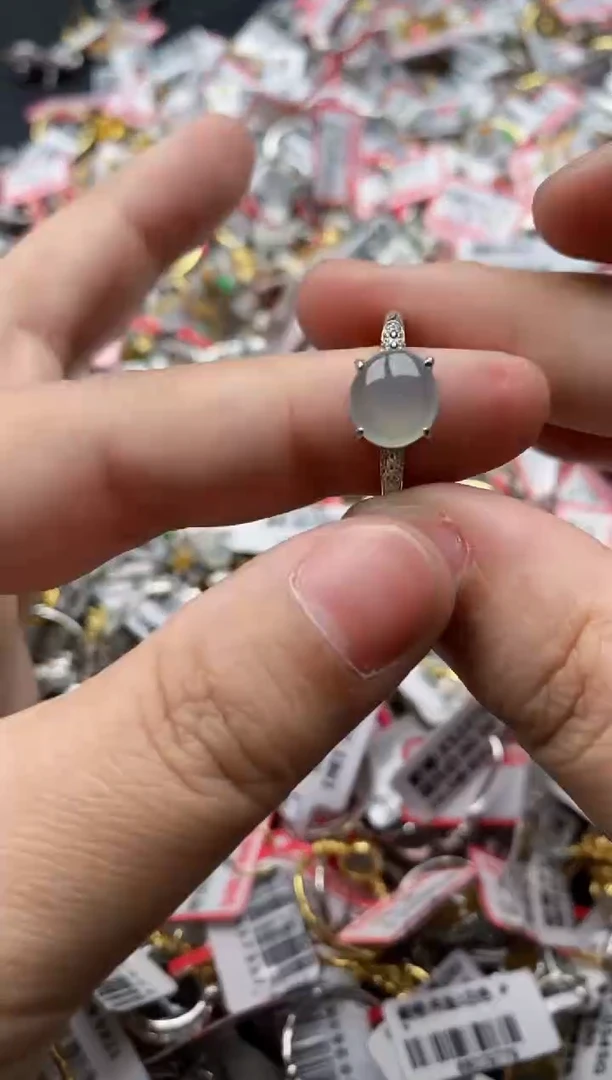 【闪购商品】翡翠戒指银S925镶嵌99999-8