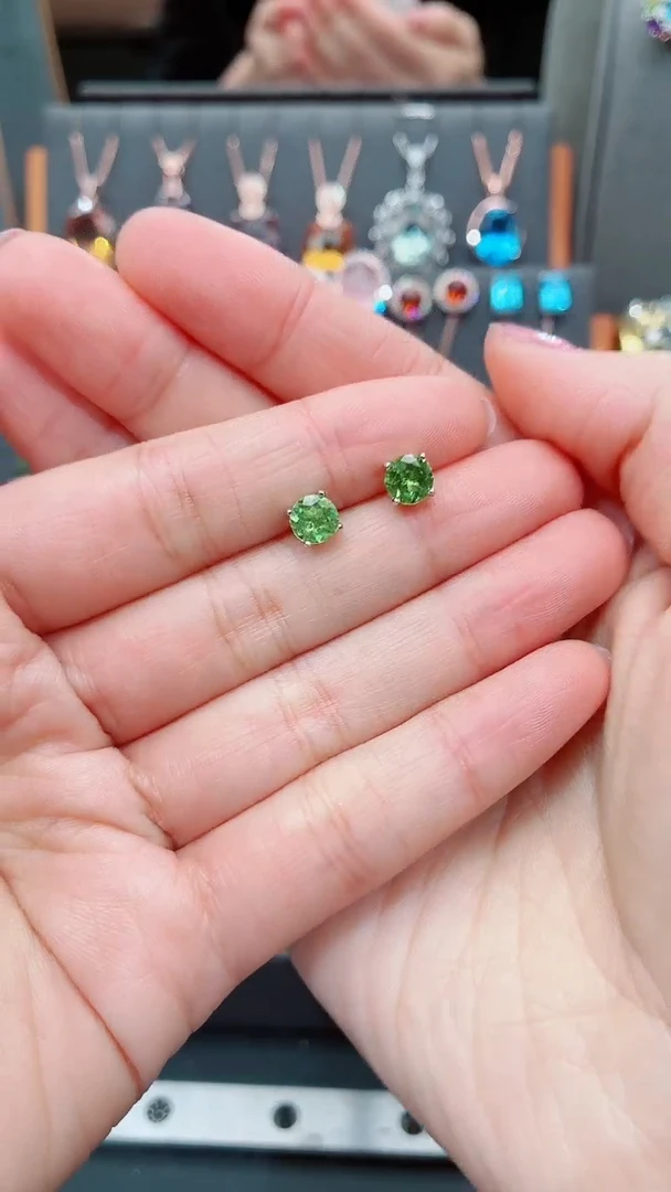 银S925镶嵌耳饰橄榄石橄榄石耳饰