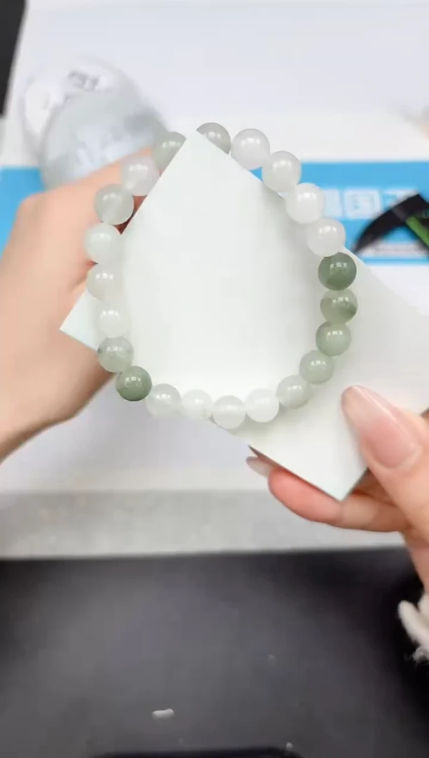 【闪购商品】石英质玉手镯未镶嵌cc