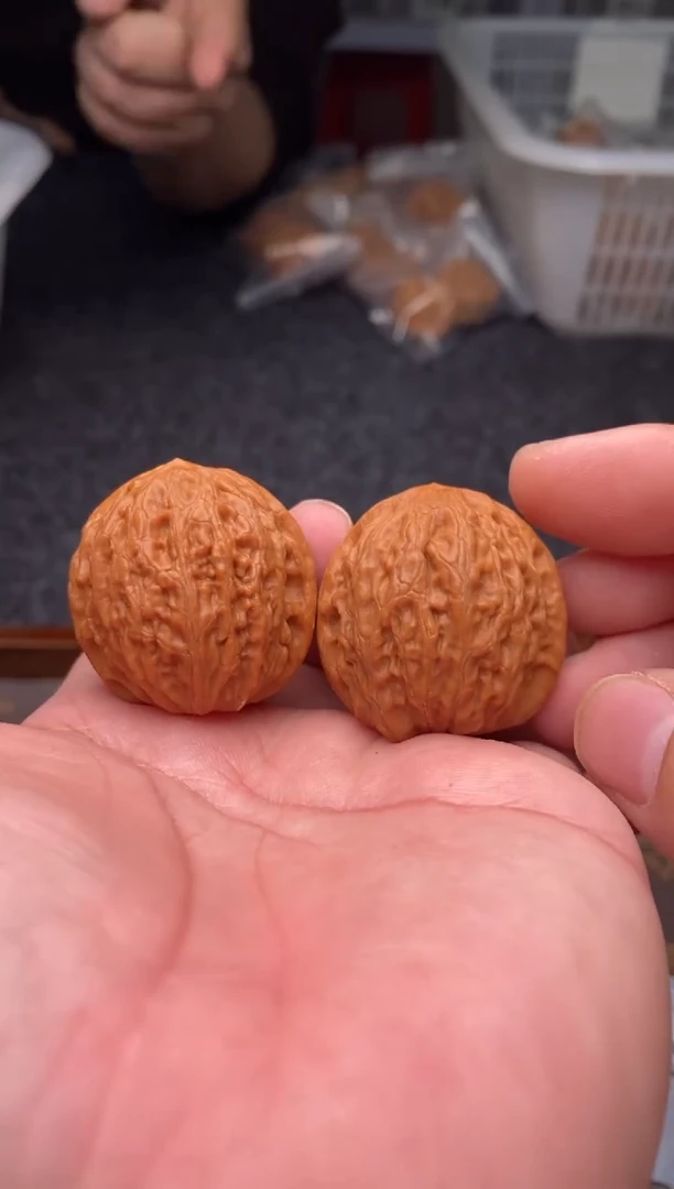 把件文玩核桃b154号37尺铁锤