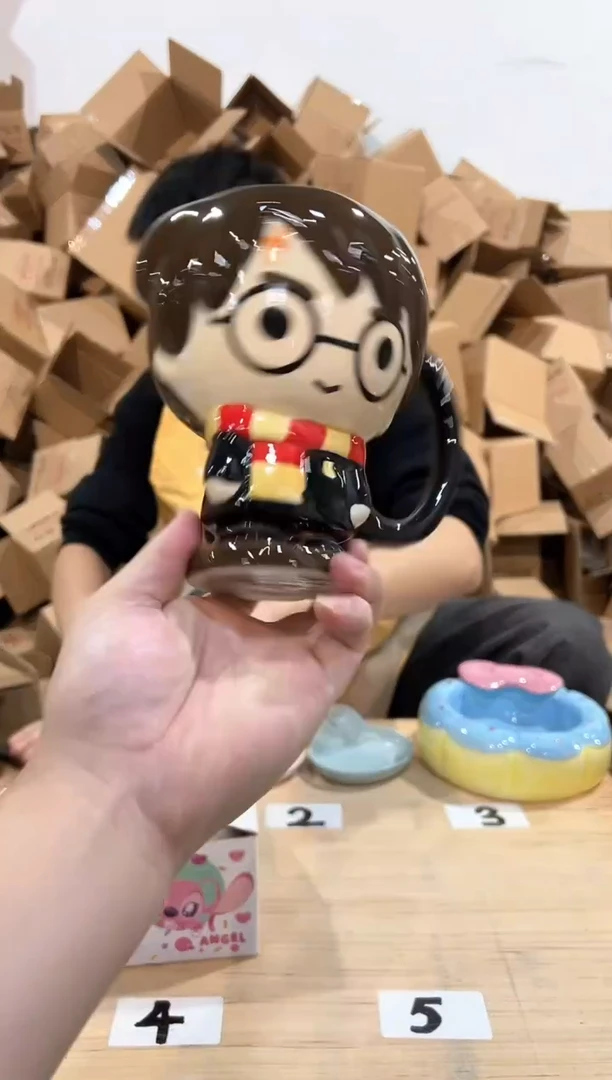 瓷片哈利波特全身杯 微瑕